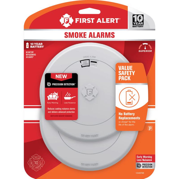 Detector de humo fotoeléctrico First Alert de 2 unidades con funcionamiento a batería durante 10 años