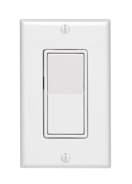 Leviton Decora Illuminated 15 amps Single Pole Rocker Switch White 1 pk