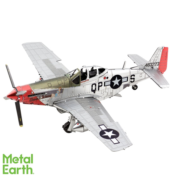 Avión Mustang Sweet Arlene de Metal Earth, 2 piezas.