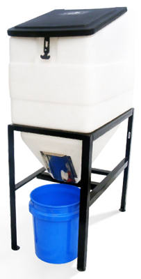 Tolva para alimento con soporte de acero recubierto de polvo, 270 lb.