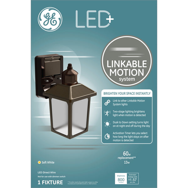Luminaria LED para exteriores con sensor de movimiento GE Lighting LED+, color marrón, cableada