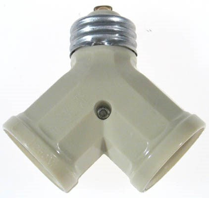 Adaptador de luz con portalámparas doble color marfil Leviton C23-00128-00i