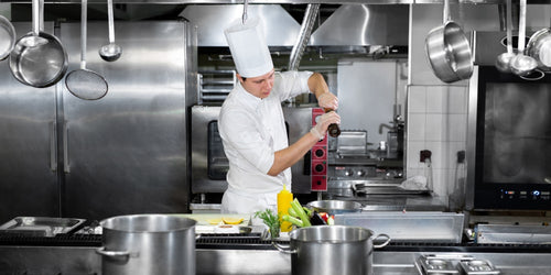 Equip your business with the best kitchen cookware