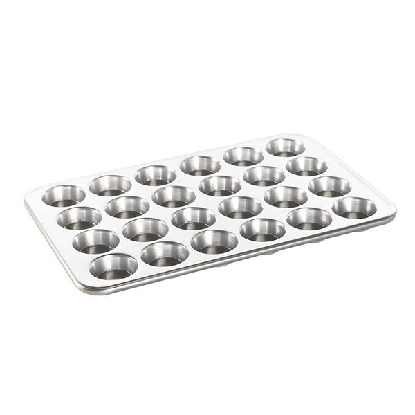 Molde para mini muffins Nordic Ware, 11 in. W x 17 in. L, plateado
