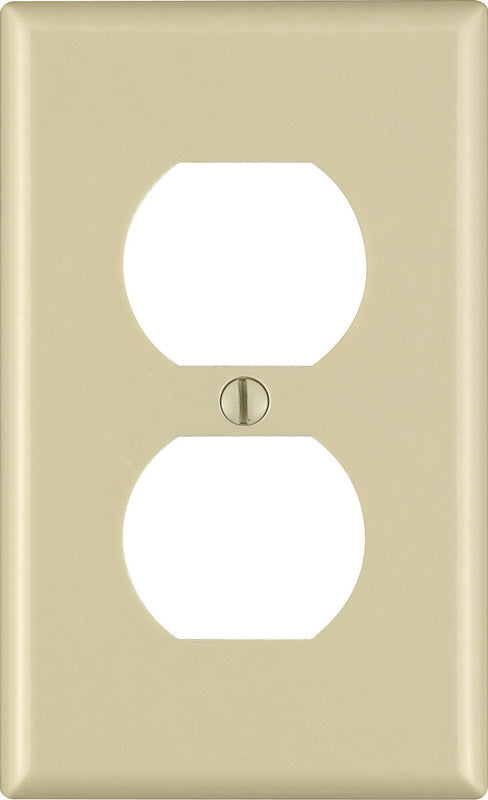 Leviton Ivory 1 gang Plastic Duplex Outlet Wall Plate 1 pk (Pack of 20)