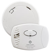 First Alert Battery-Powered Electrochemical Smoke and Carbon Monoxide Combination Pack