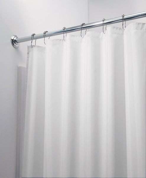 Cortina de ducha InterDesign de poliéster blanco liso de 198 cm de alto x 137 cm de ancho (paquete de 4) - Oferta de la semana