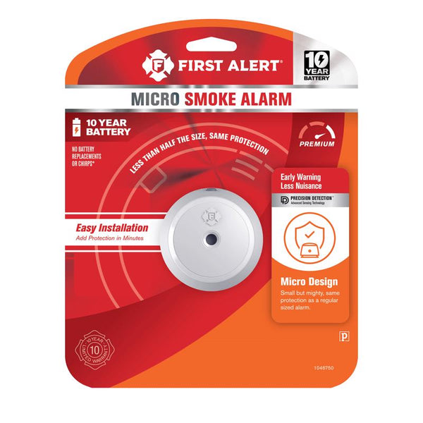 Detector de humo fotoeléctrico a batería First Alert, paquete de 1