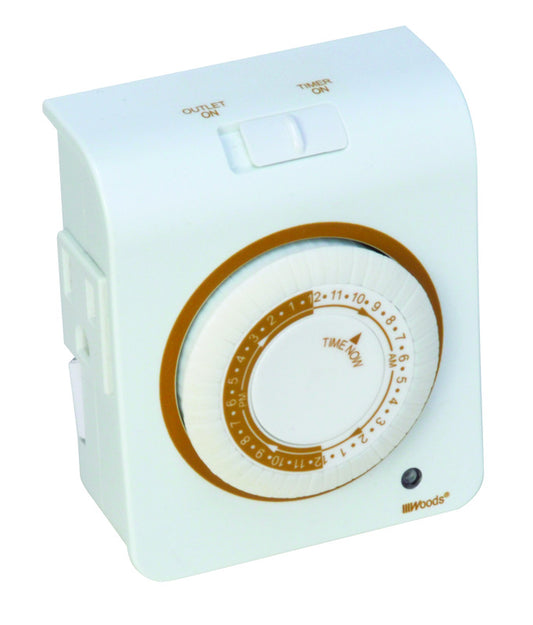 Coleman Cable 50021wd White 24 Hour Digital Timer With Night Light