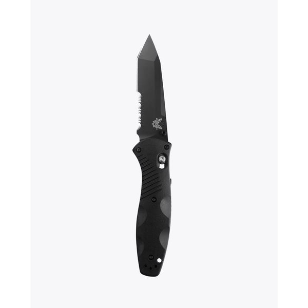 Cuchillo plegable Benchmade de acero inoxidable 154CM > 6 in.