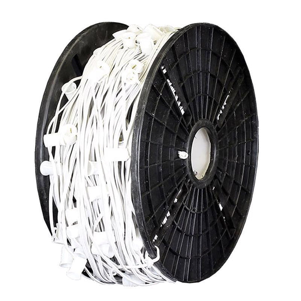 Holiday Bright Lights C9 Socket Light Cord on Reel