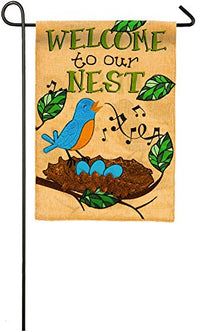 SONGBIRD ON NEST BURLAP FLAG