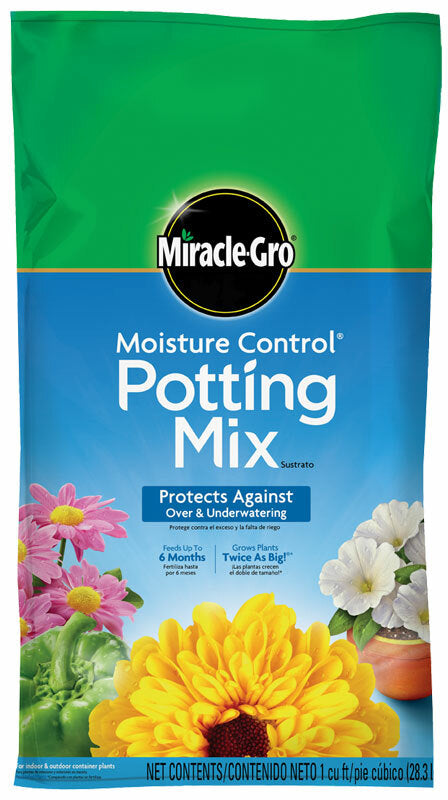 Miracle-Gro Moisture Control Potting Mix 1