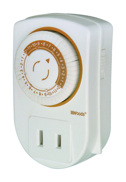 Coleman Cable Indoor Mini Mechanical Timer 125 V White